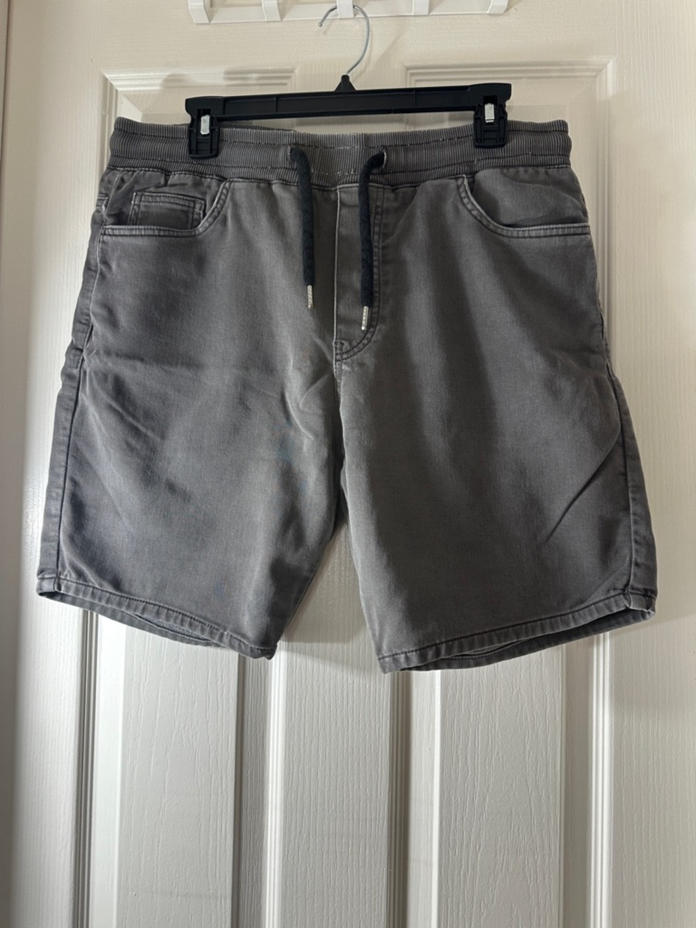 Zara Men’s Charcoal Drawstring Athletic Shorts